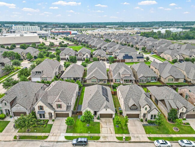 Building Photo - Colleyville ISD in Glade Parks Community!