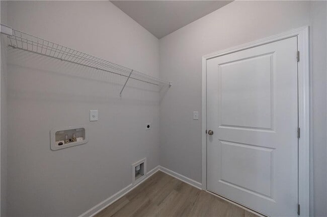 Building Photo - 853 Crossroads Ct