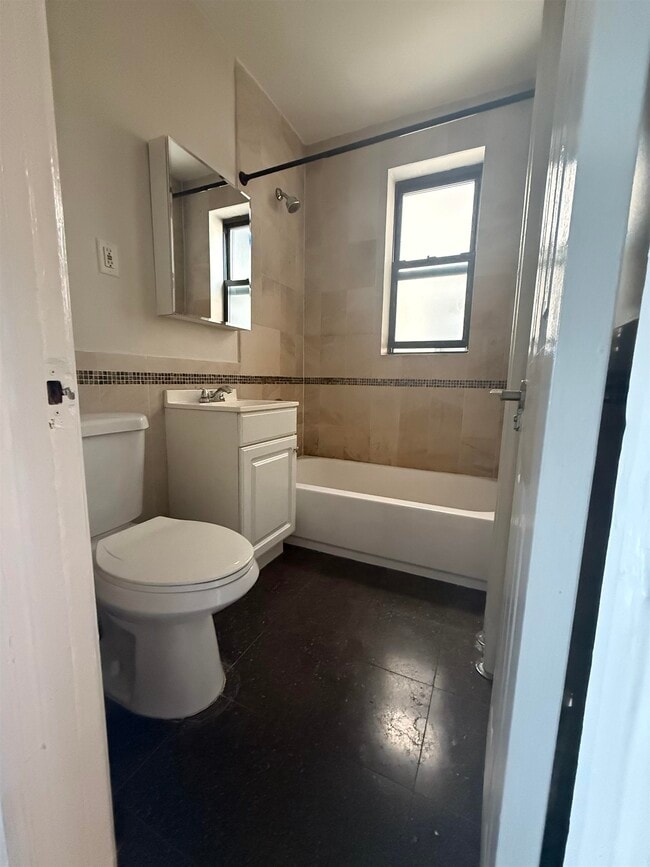 Building Photo - 270 HARRISON Ave