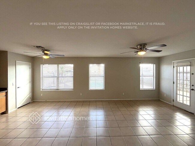 Building Photo - 11545 W Larkspur Rd