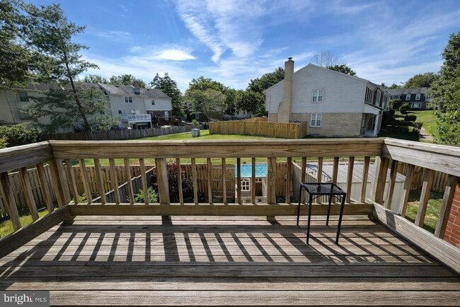 Building Photo - 6046 Bonnie Bern Ct