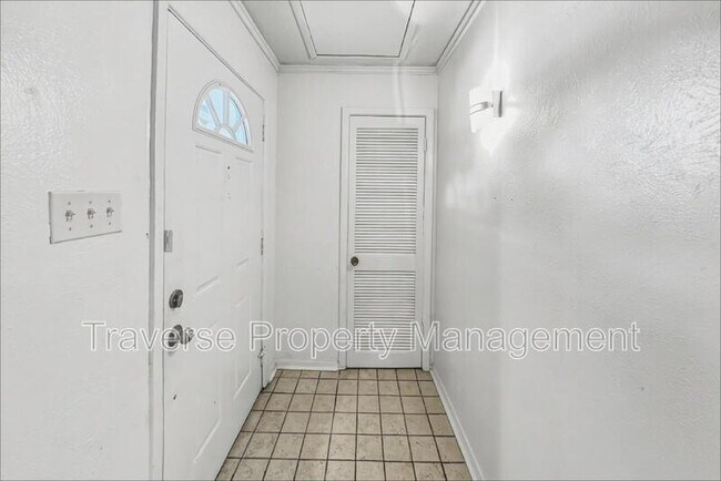 Building Photo - 3862 Wonder Ct
