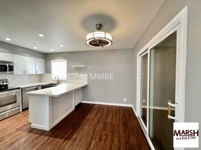 Building Photo - Nice 3 bedroom condo/townhouse in Tempe!