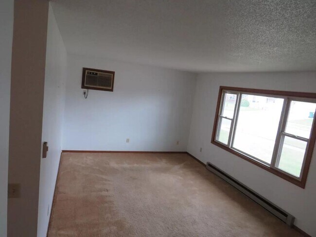 Building Photo - 817 Dorbe St