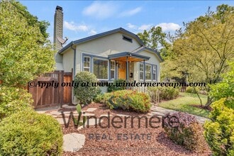 Building Photo - Timeless Modern Luxury 3 bedroom in one of...