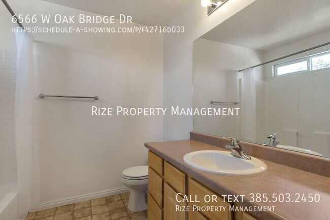 Building Photo - 6566 Oak Bridge Dr