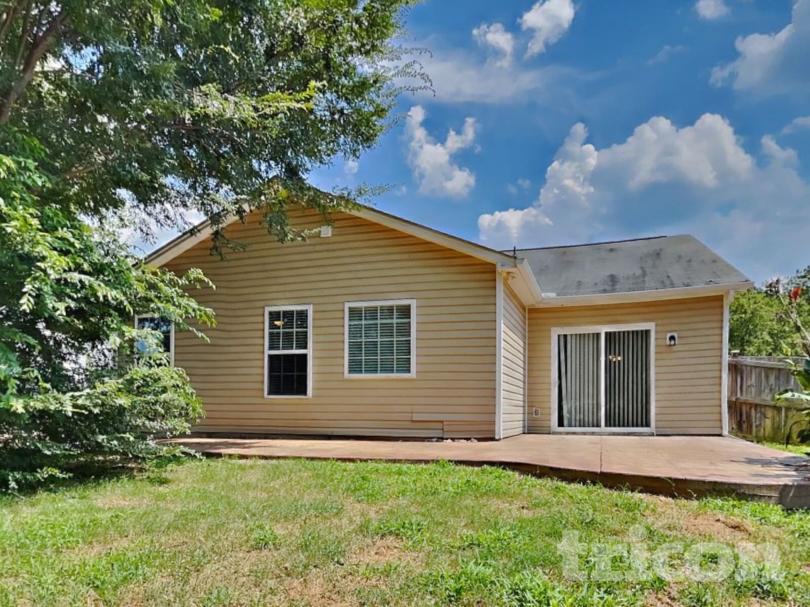 Building Photo - 163 Arbor Springs Dr