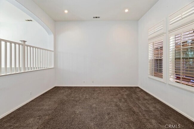 Building Photo - 4433 Owens St