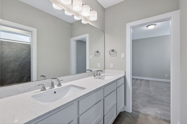 Building Photo - 1322 McMurtry Ridge Dr