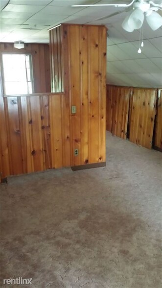 Building Photo - 854 Highland Ave