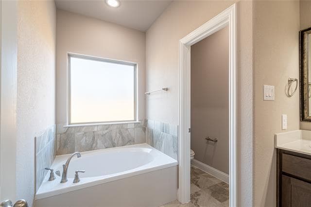 Building Photo - 604 Sycamore Dr