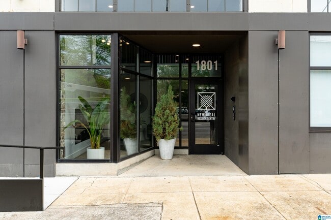 Building Photo - 1801 2nd Ave N