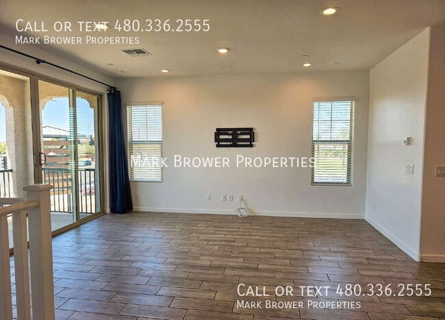 Building Photo - 4021 E Arabian Dr
