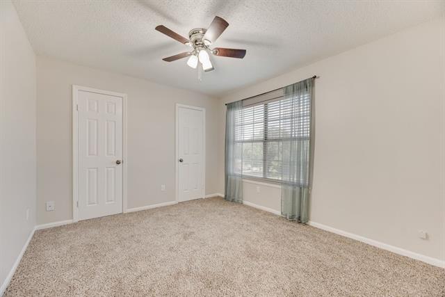 Building Photo - 3325 Fox Hollow Ct