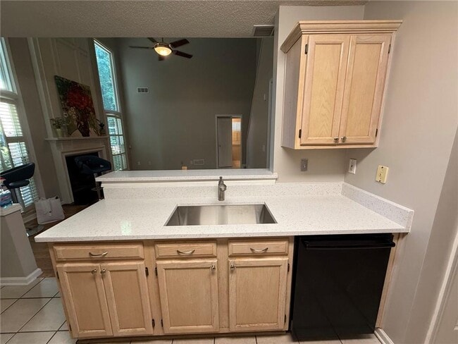 Building Photo - 3600 Patterstone Dr