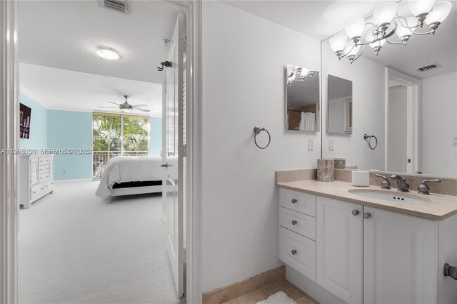 Building Photo - 99 SE Mizner Blvd