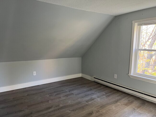 Building Photo - 53 Agassiz St