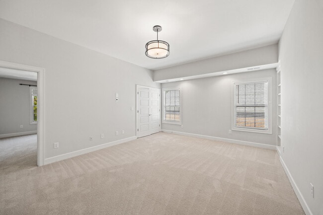 Building Photo - 916 Star of Danube Way