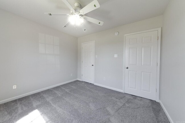 Building Photo - 2308 Red Baron Dr