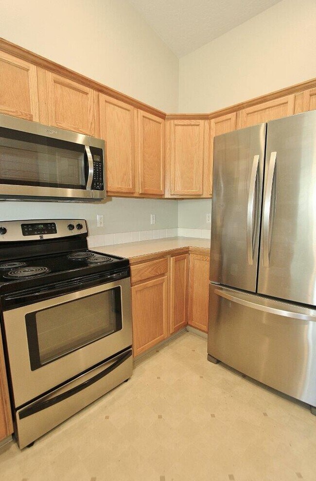 Building Photo - 705 Spruce Creek Dr