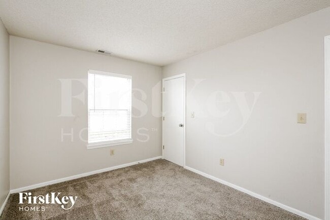 Building Photo - 189 Harts Ford Way