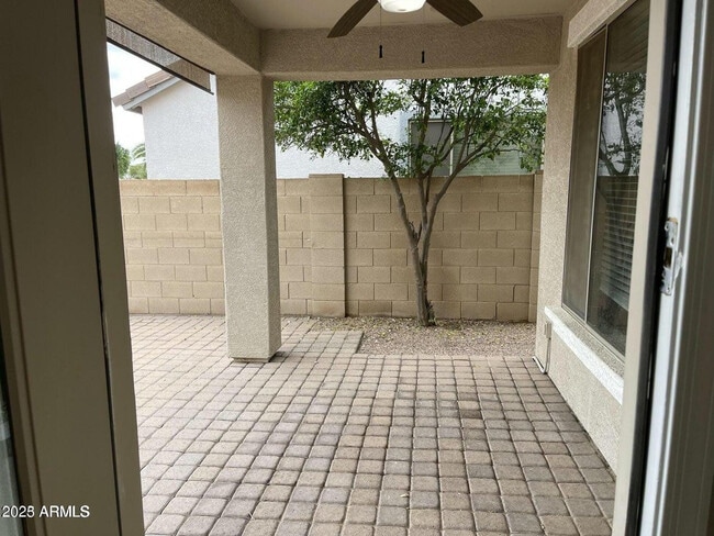 Building Photo - 3117 S Southwind Dr