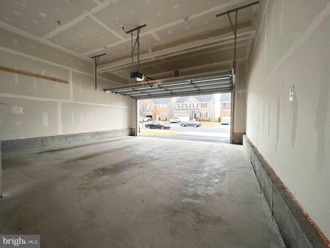 Building Photo - 14621 Bentley Park Dr