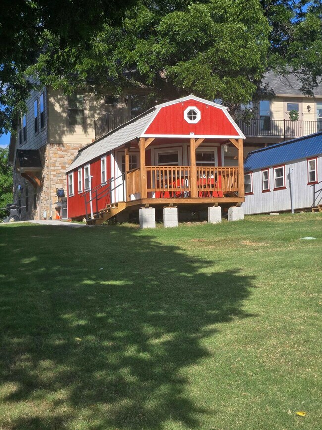Building Photo - 1207 Shahan Prairie Rd