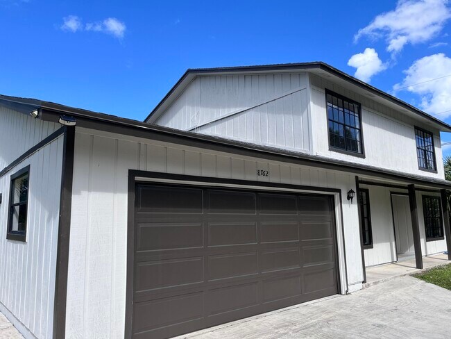 Primary Photo - 8760 Lyndall Ln