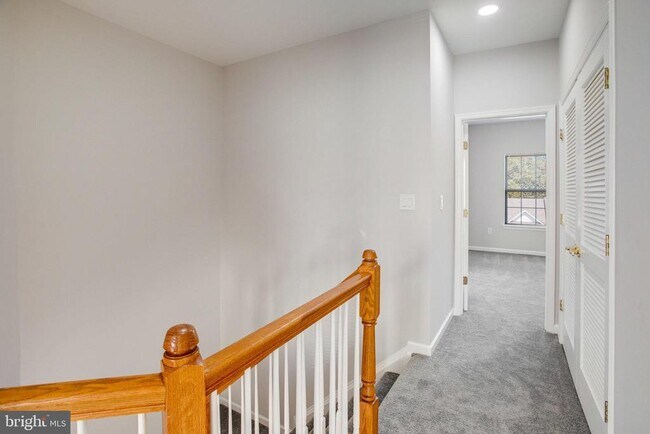 Building Photo - 17485 Bayou Bend Cir
