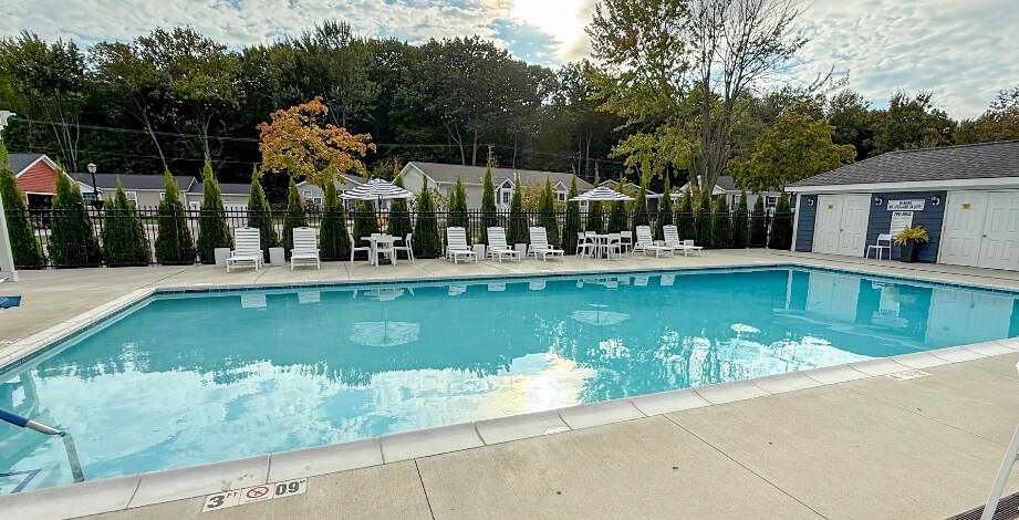 Building Photo - 10611 Lyons Ct