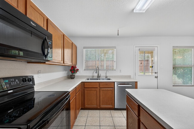 Building Photo - 13222 Baldwin Ridge