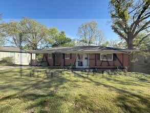 Building Photo - 1313 Garland Ave