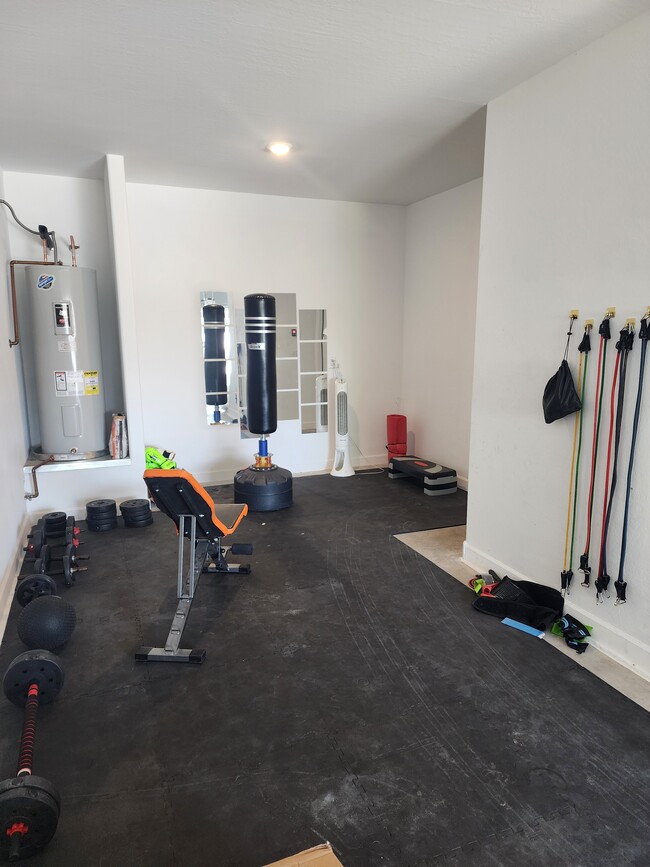 Indoor Gym - 4324 W Desert Ln