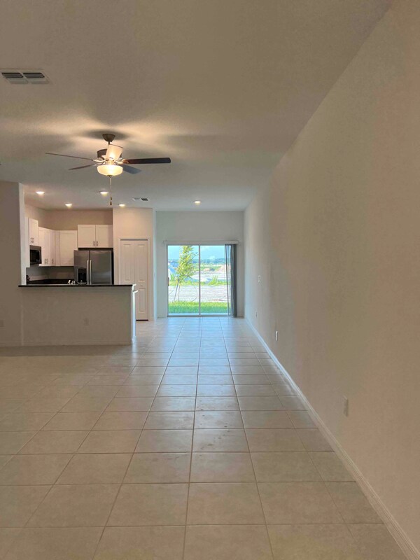 Building Photo - 32051 Powderpuff Mimosa Dr