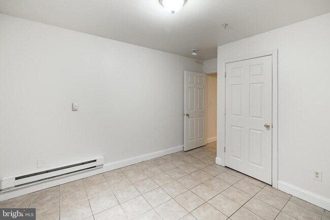 Building Photo - 1927 N 9th St