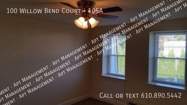 Building Photo - 100 Willow Bnd Ct