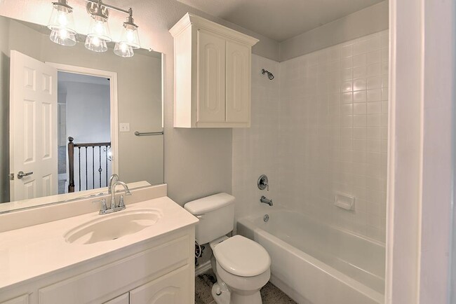 Building Photo - 7723 Buccaneer Cir
