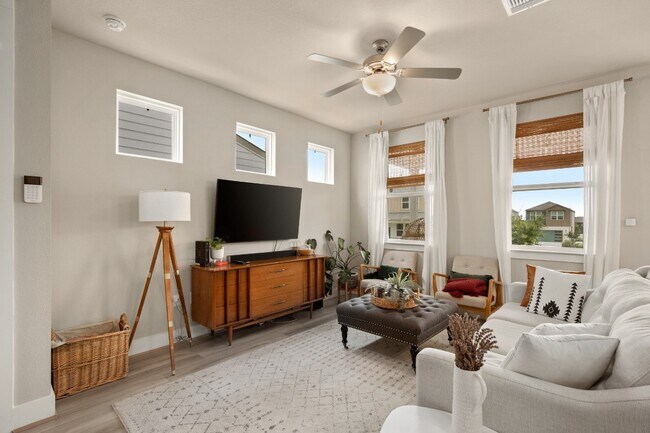 Building Photo - 7400 Travertine Spring Dr