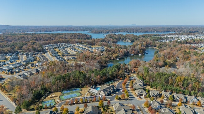 Building Photo - 15016 High Bluff Ct