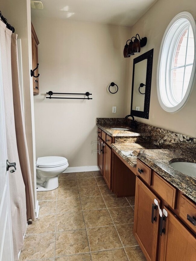 Building Photo - 2092 Ayrsley Town Blvd