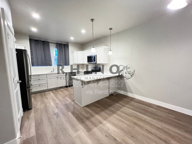 Building Photo - 3698 W 1330 N