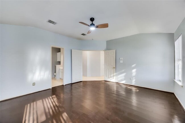 Building Photo - 4103 Natural Bridge Ct