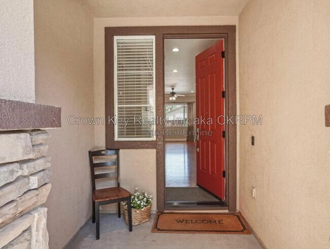 Building Photo - 229 Wisteria Ln