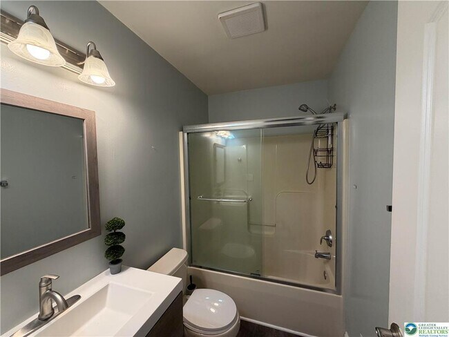 Building Photo - 7109 Hunt Dr