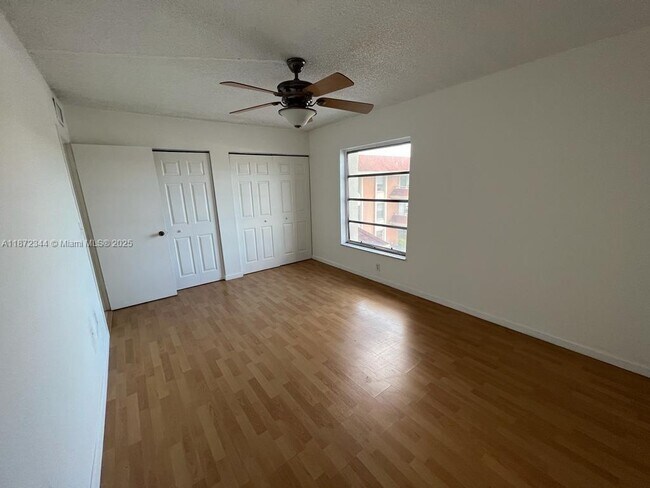 Building Photo - 17600 NW 68th Ave