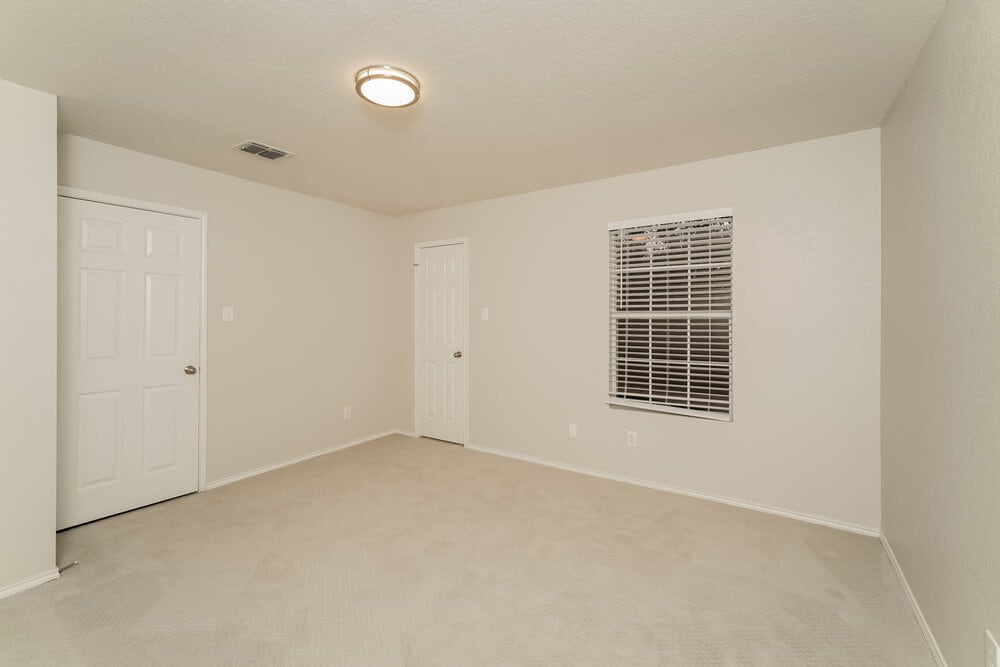 Building Photo - 9518 Boatman Pier