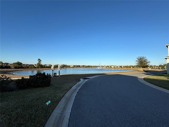 Building Photo - 10070 Tawny Mdw Aly