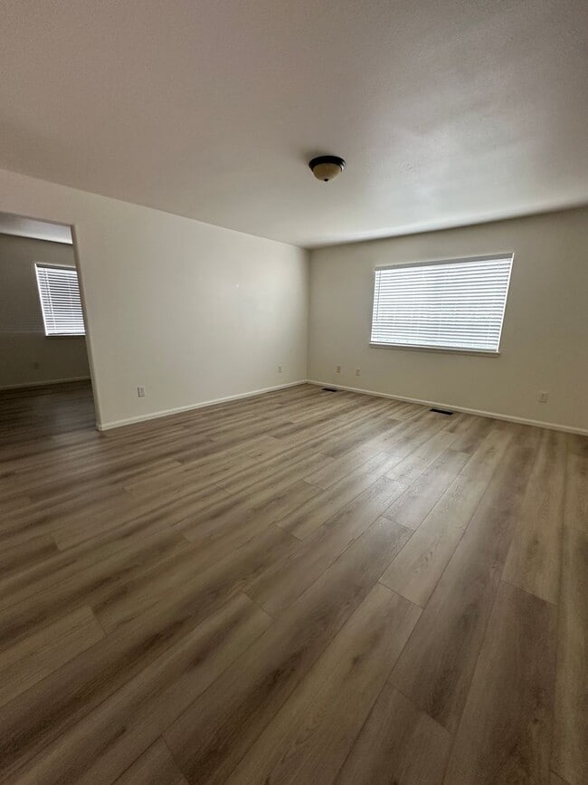 Building Photo - Beautiful Single Family House in Aurora