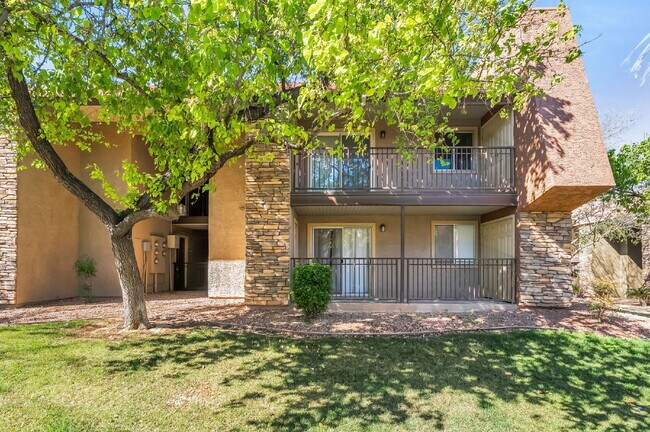 Building Photo - Guard Gated Community - 2 bedroom and 1 bathroom, Upstairs Unit Private Balcony Over looking Park...